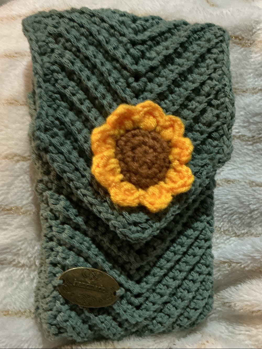 Phone Sleeve with Magnetic Closure